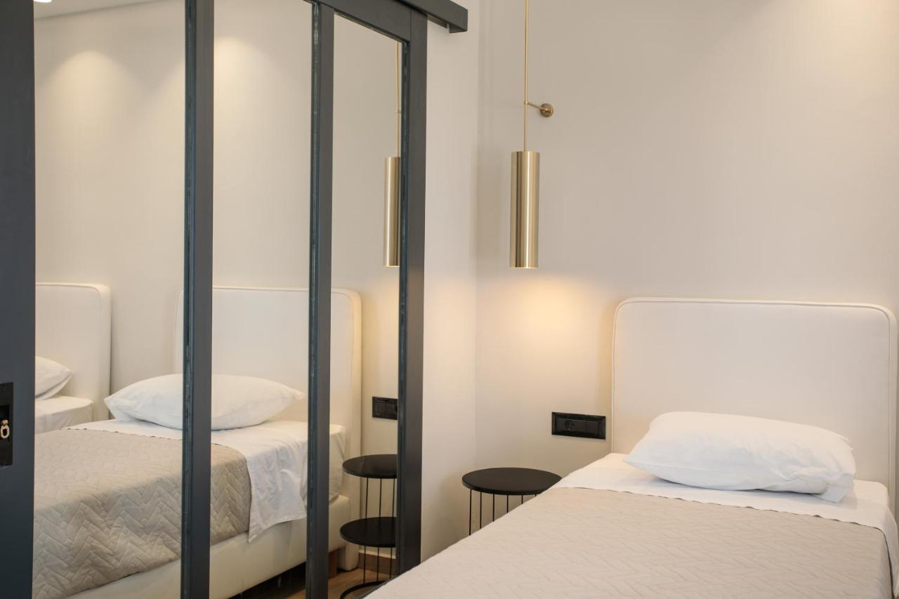 Iphimedeia Luxury Hotel & Suites Naxos City Buitenkant foto