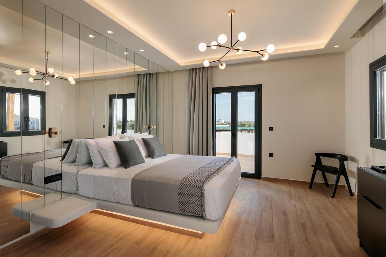 Iphimedeia Luxury Hotel & Suites Naxos City Buitenkant foto